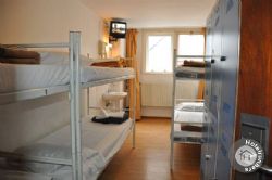 Travel Hostel Amsterdam 6 bedded room bunk beds basic